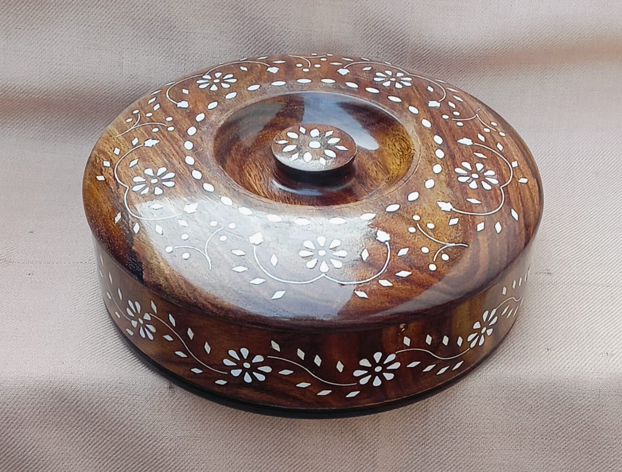 Handcrafted Sheesham Wood Inlay Box with Lid